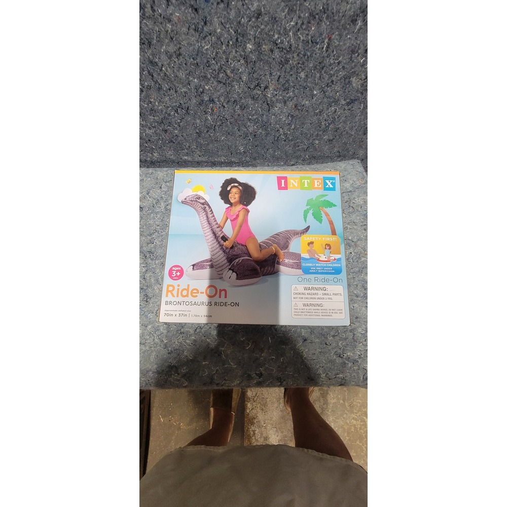 INTEX ride-On Brontosaurus NWT